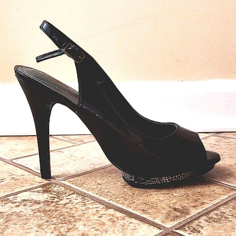 Peep Toe Pumps with Snake Print